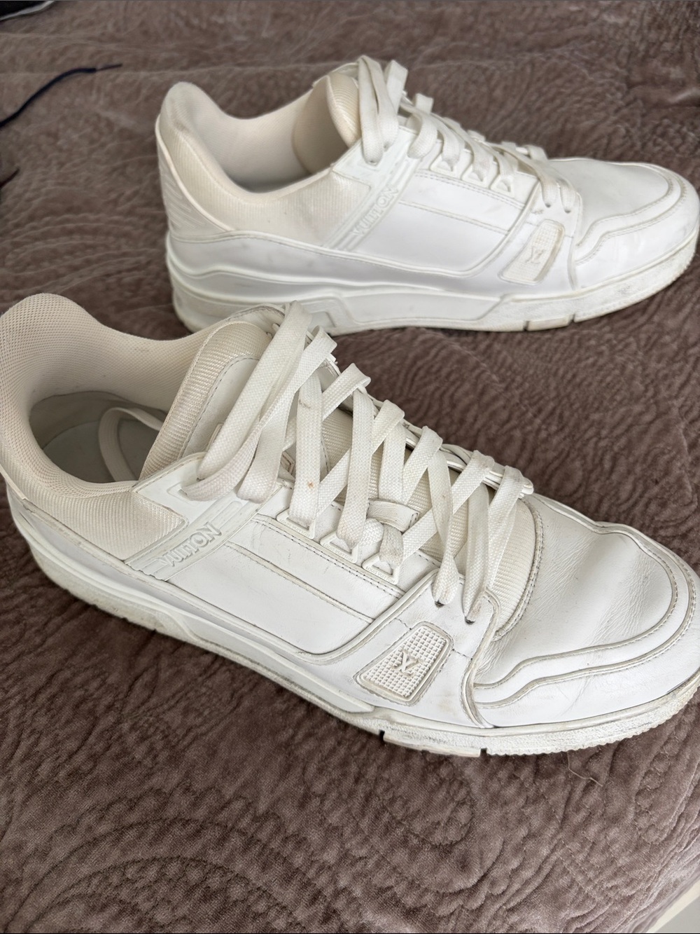 Louis Vuitton Men's White Low-Top Leather Sneakers
